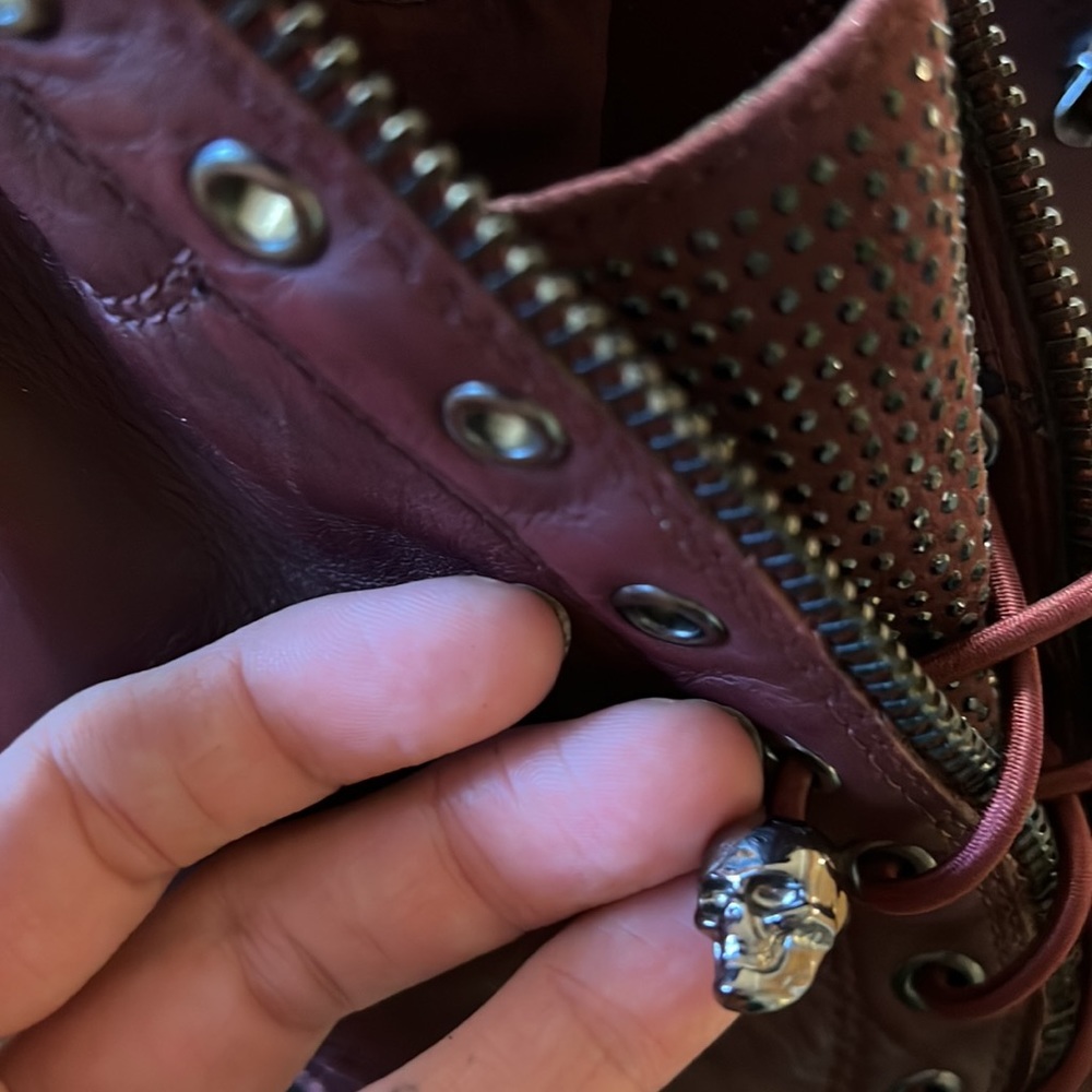 Gianni Bini Maroon Skull Embellished Low Profile Combat Boots Size 10 - Picture 8 of 9